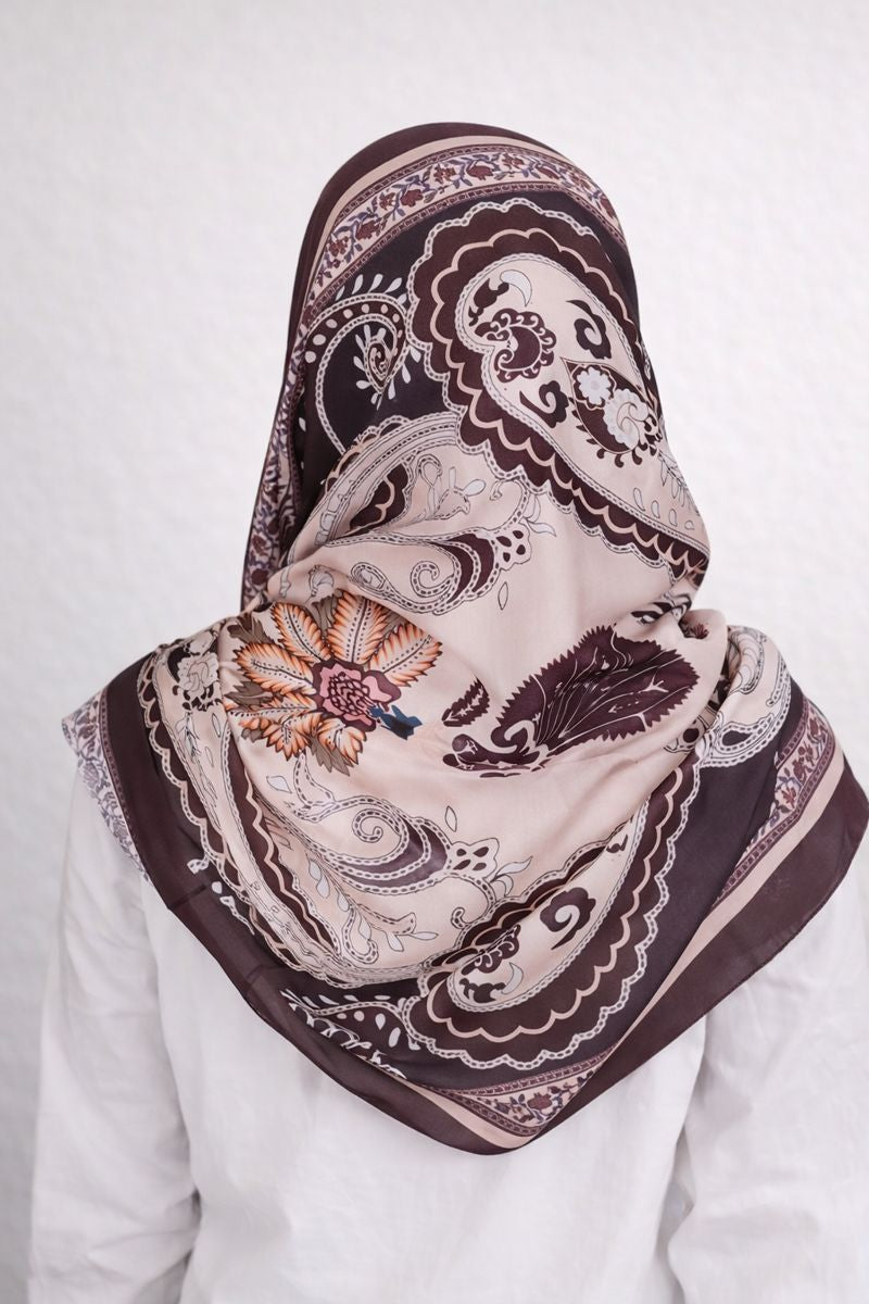 Hijab mit persischem Blumenmuster - Weinrot