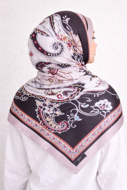 Hijab mit persischem Blumenmuster - Altrosa