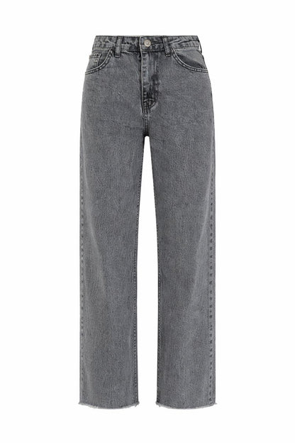 Lässige Jeans mit Cut-Leg