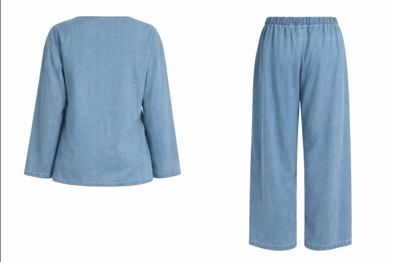 Zweiteiliger Jeans-Anzug mit seitlichem Tie-Front - Hellblau