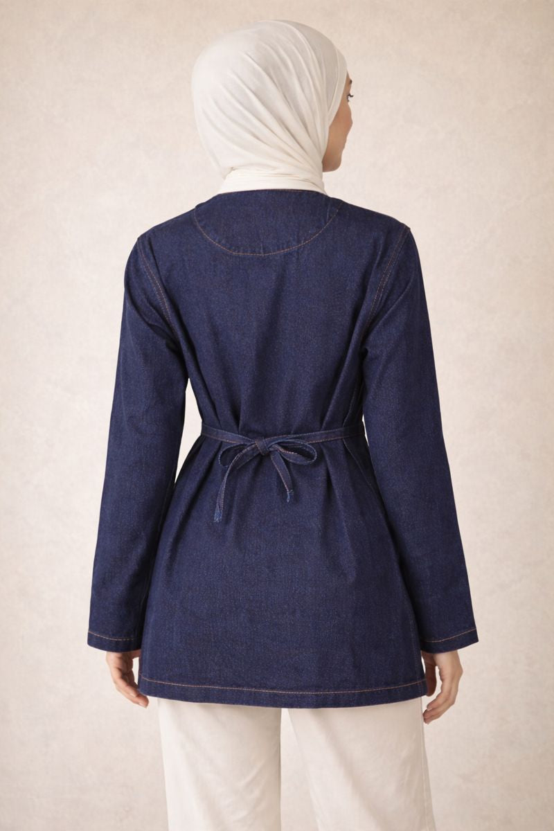 Jeansjacke mit Schlingenknöpfen