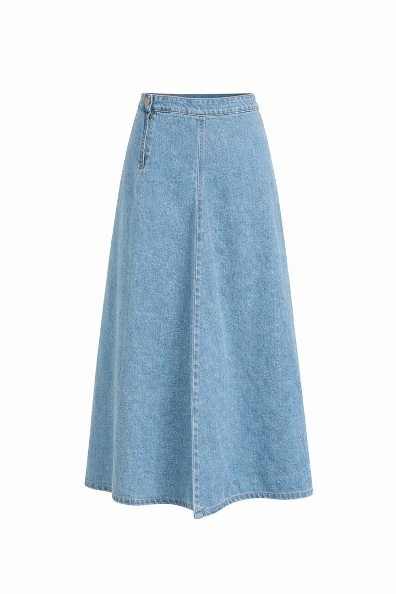 Zweiteiliges Jeans-Set aus Gilet und Rock