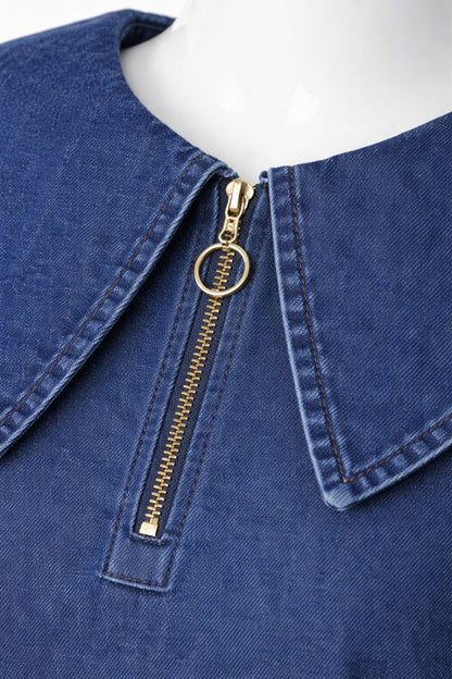 Zweiteiliger Jeans-Anzug mit Matrosenkragen