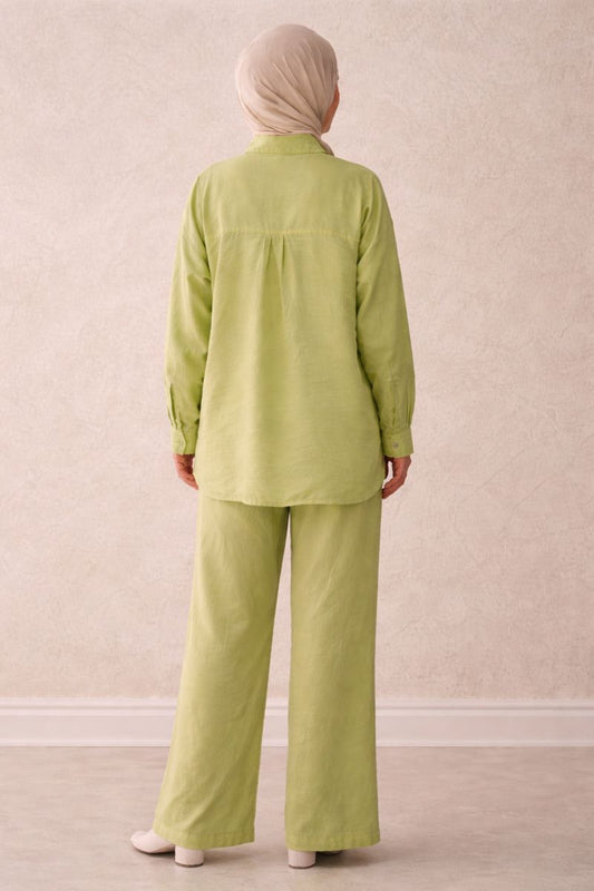 Zweiteiliges Set mit Perlenstickerei - Grün