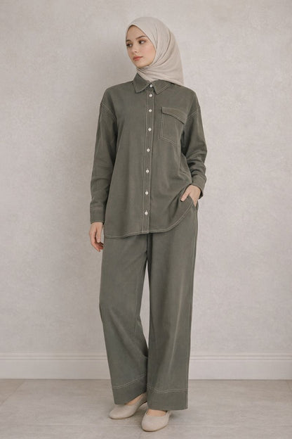 Zweiteiliges Set mit Ziernähte - Grün