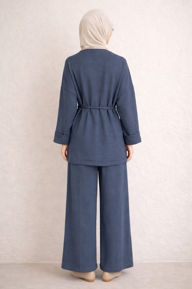 Zweiteiliges Set mit Gürtel - Blau