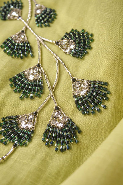 Zweiteiliges Set mit Perlenstickerei - Grün